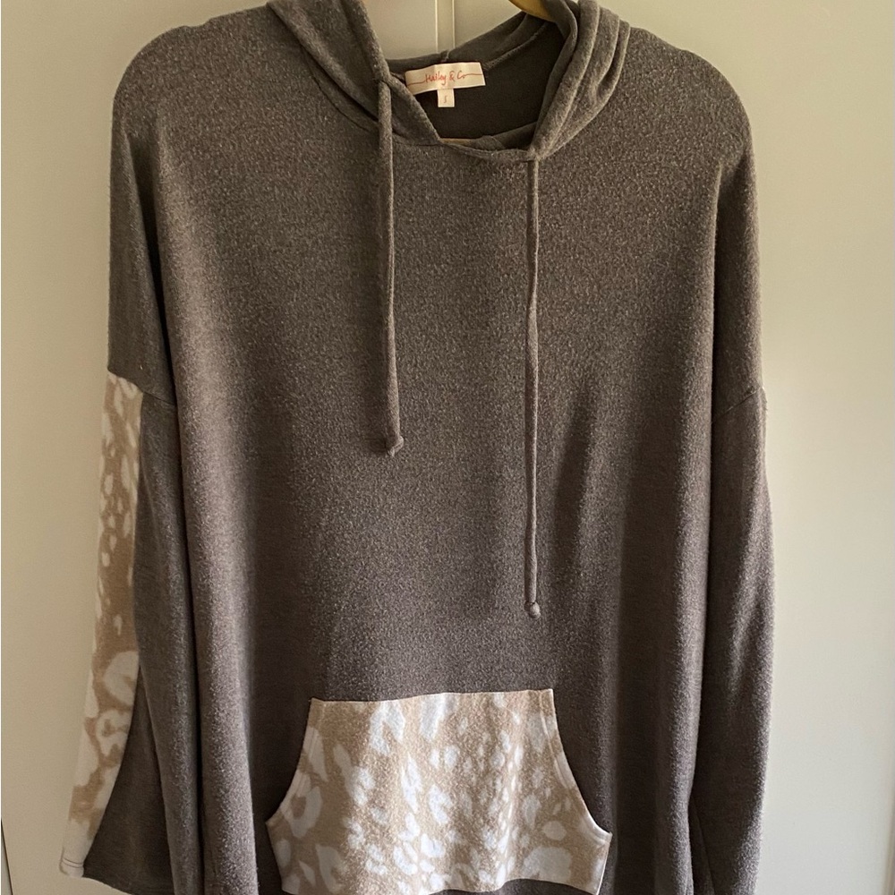 Hailey & Co Gray and Cream Cowl Neck Sweater with Soft Knit BOUTIQUE BRAND
